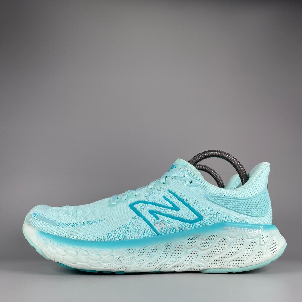 New Balance Fresh Foam X 1080v12 Women's 9 B Cyan Running Sneakers Athletic Shoe